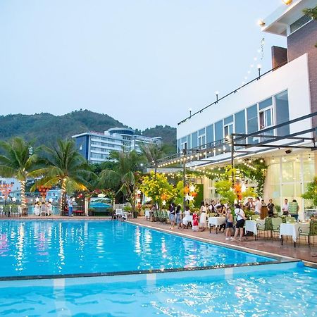 Valley Mountain Hotel Vung Tau Bagian luar foto